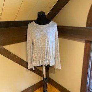 Gap Light Gray Long Sleeve Top